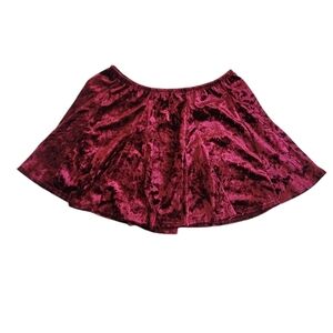 Emma & Sam Women's Velvet Burgandy Mini Skirt Size Small